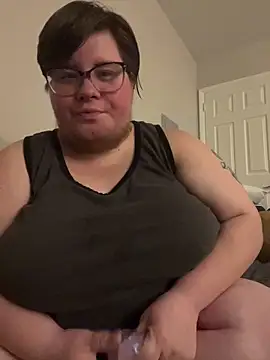 femboyphoenix online show from June 13, 2026, 2:20 am
