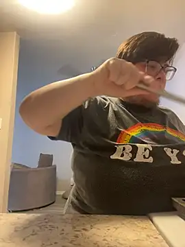 femboyphoenix online show from June 21, 2026, 6:54 pm
