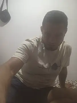 frankfoxi online show from June 13, 2026, 6:06 pm