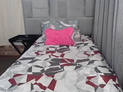Wifey Amanda online show from June 19, 2026, 3:11 am