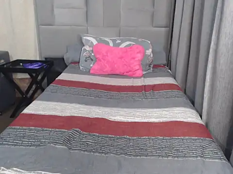 Wifey Amanda online show from June 30, 2026, 3:29 am