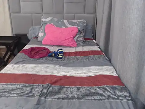 Wifey Amanda online show from July 3, 2026, 5:47 am