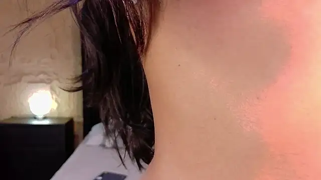 Ella Walsh online show from August 4, 2026, 1:46 pm