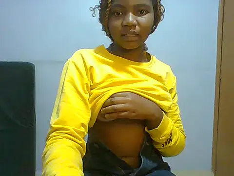 sexie for daddie online show from July 7, 2026, 7:23 am