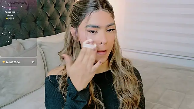 Snapshot of Scarlethvhonparker chatting on February 9, 2026, 7:18 pm Scarlethvhonparker online show from February 9, 2026, 7:18 pm