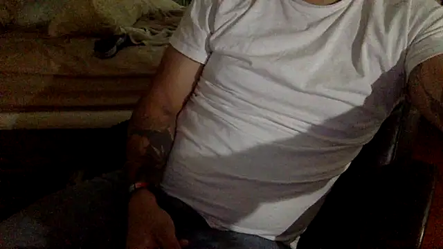 Snapshot of greatalexxxandro chatting on June 16, 2026, 1:25 pm greatalexxxandro online show from June 16, 2026, 1:25 pm
