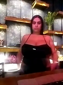 Camila hott 11 online show from August 1, 2026, 1:27 am