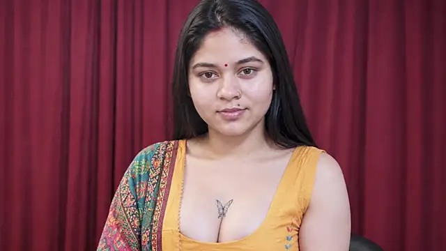 Kritigupta28 online show from June 12, 2026, 6:01 am