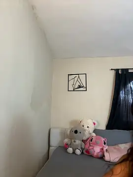 Snapshot of Veronica_M chatting on June 28, 2026, 6:03 pm Veronica M online show from June 28, 2026, 6:03 pm