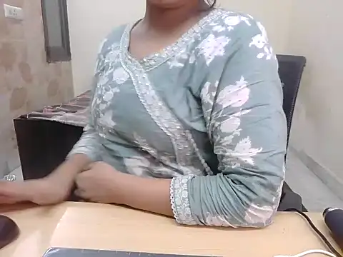 Snapshot of Bold-Divya1 chatting on July 26, 2026, 6:26 pm Bold-Divya1 online show from July 26, 2026, 6:26 pm