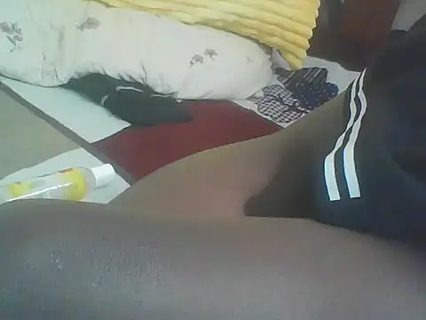 cutechocolate online show from June 20, 2026, 2:58 am