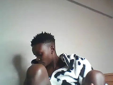 cutechocolate online show from July 4, 2026, 5:52 pm