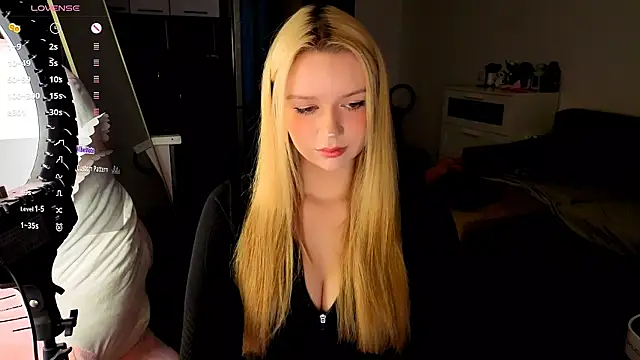 viyy online show from July 18, 2026, 7:17 pm