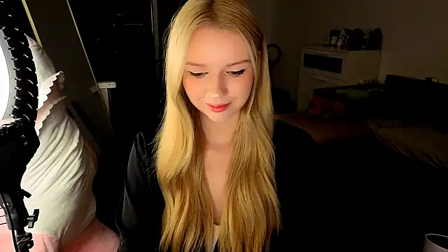 viyy online show from July 26, 2026, 9:21 pm