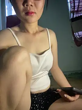 Cerry-cc online show from July 7, 2026, 11:20 pm