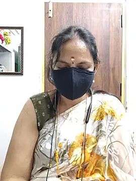 Snapshot of Tamil_white_beauty chatting on July 1, 2026, 12:51 pm Tamil white beauty online show from July 1, 2026, 12:51 pm