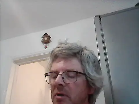 SeraphUK21 online show from June 27, 2026, 8:52 am