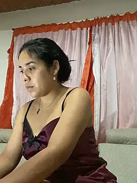Celeste Moom27 online show from June 14, 2026, 2:24 am