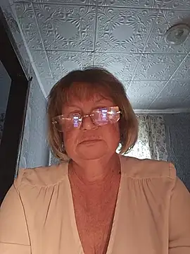 MilashkaCutie50 online show from June 21, 2026, 3:42 am