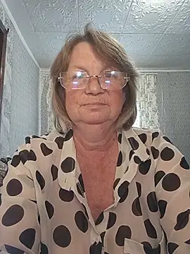 MilashkaCutie50 online show from August 3, 2026, 4:00 am