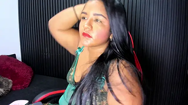 Snapshot of Mommy_Big_Ass chatting on July 31, 2026, 1:10 pm Mommy Big Ass online show from July 31, 2026, 1:10 pm