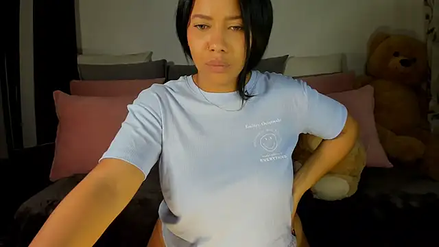 NicolePasqualott online show from January 12, 2025, 2:24 am