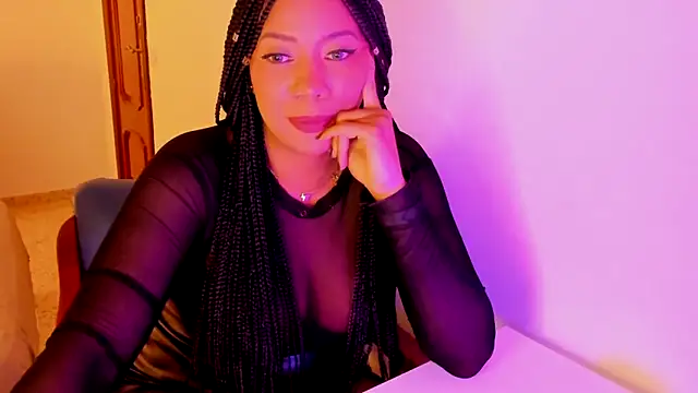 NicolePasqualott online show from October 10, 2025, 8:19 pm