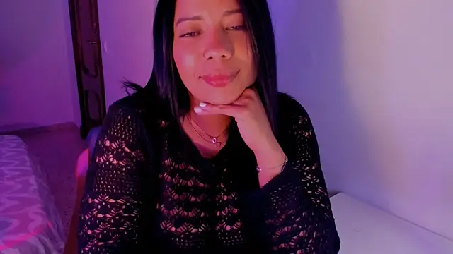 NicolePasqualott online show from May 29, 2026, 8:40 pm