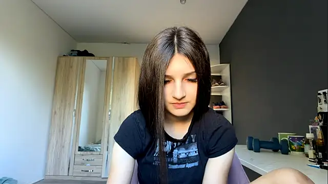 SpanishRooter online show from July 29, 2026, 7:17 am