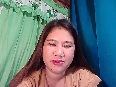Islandbabe22 online show from July 28, 2026, 7:37 am