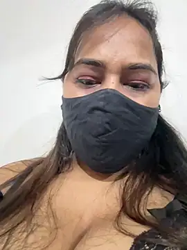 Snapshot of vaani_tyagi chatting on July 21, 2026, 3:03 pm vaani tyagi online show from July 21, 2026, 3:03 pm