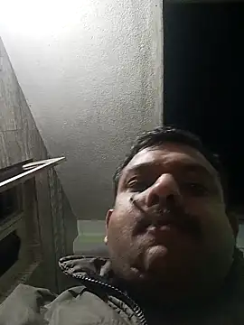 bkstar14 online show from June 14, 2026, 8:44 pm
