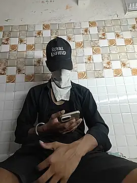 Snapshot of hotboy076 chatting on June 19, 2026, 4:00 pm hotboy076 online show from June 19, 2026, 4:00 pm