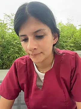 Snapshot of Mia_Alanna chatting on July 21, 2026, 5:26 pm Mia Alanna online show from July 21, 2026, 5:26 pm