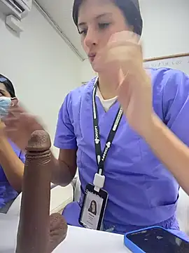Snapshot of Mia_Alanna chatting on July 22, 2026, 8:44 pm Mia Alanna online show from July 22, 2026, 8:44 pm