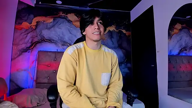 Alexx Cano  online show from July 20, 2026, 12:40 pm