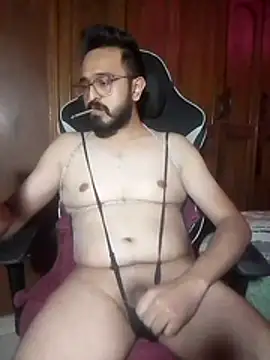 freakkydessi online show from June 24, 2026, 8:30 pm