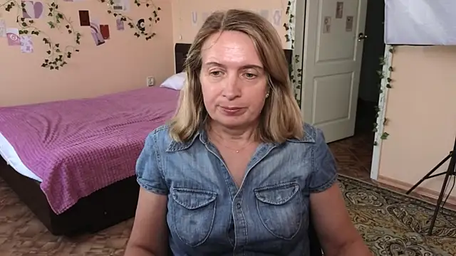 Snapshot of Melissa_Lie chatting on June 16, 2026, 10:29 am Melissa Lie online show from June 16, 2026, 10:29 am