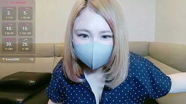 Snapshot of --kanna-- chatting on July 2, 2026, 11:49 am --kanna-- online show from July 2, 2026, 11:49 am