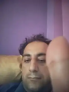 chuby38male online show from August 3, 2026, 3:05 am