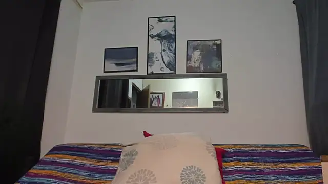 Crazy addixtion online show from June 10, 2026, 9:46 pm