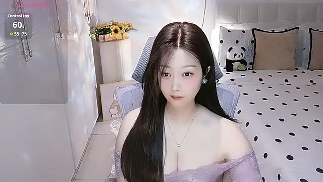 Angelucky- online show from August 3, 2026, 7:17 pm