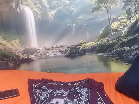 Snapshot of CURVYELEGANCExxx chatting on July 14, 2026, 10:43 am CURVYELEGANCExxx online show from July 14, 2026, 10:43 am