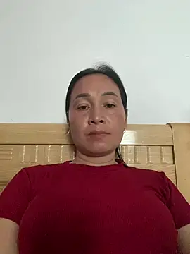 Snapshot of Loly_hana chatting on July 26, 2026, 12:30 am Loly hana online show from July 26, 2026, 12:30 am