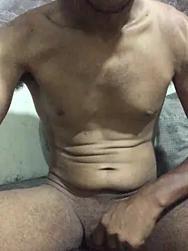 Putichelly online show from August 9, 2026, 9:31 pm