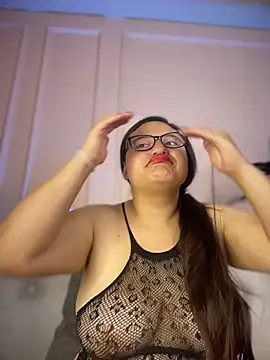 LuisAny online show from August 7, 2026, 4:03 am