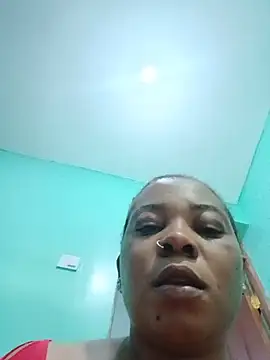 Lightskinbae online show from July 25, 2026, 4:26 pm