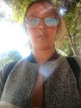 karla-giraldo1 online show from July 30, 2026, 8:08 pm