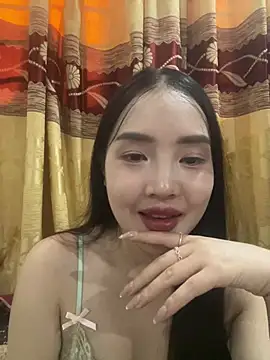 Lilyluta2000 online show from August 2, 2026, 6:17 pm