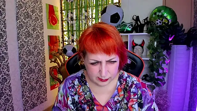 Joana Woods online show from July 1, 2026, 8:38 am